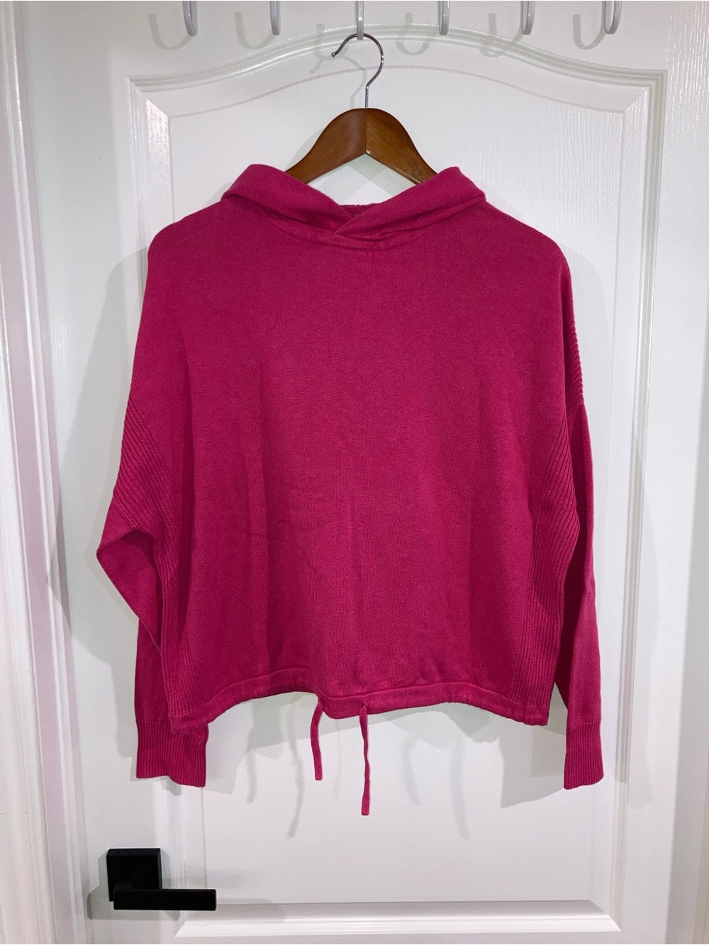 Hyba Bright Pink Hooded Boxy Sweater - size L